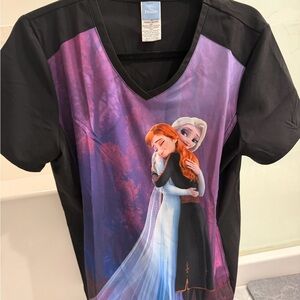 Disney Frozen Anna & Elsa V-Neck Graphic Tee Scrub Top - Purple & Black